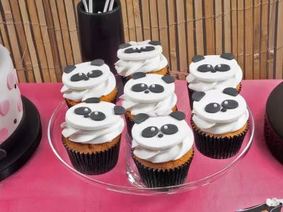 FunCakes Recept Panda Cupcakes