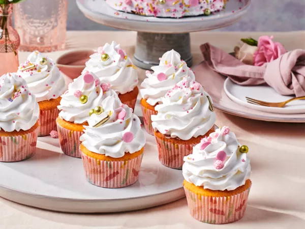 Cupcakes met lemon meringue Enchanted Cream®