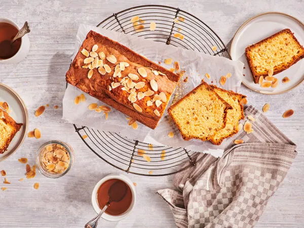 Almond Cake