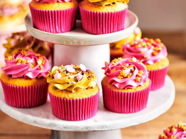 Honey gold cupcakes