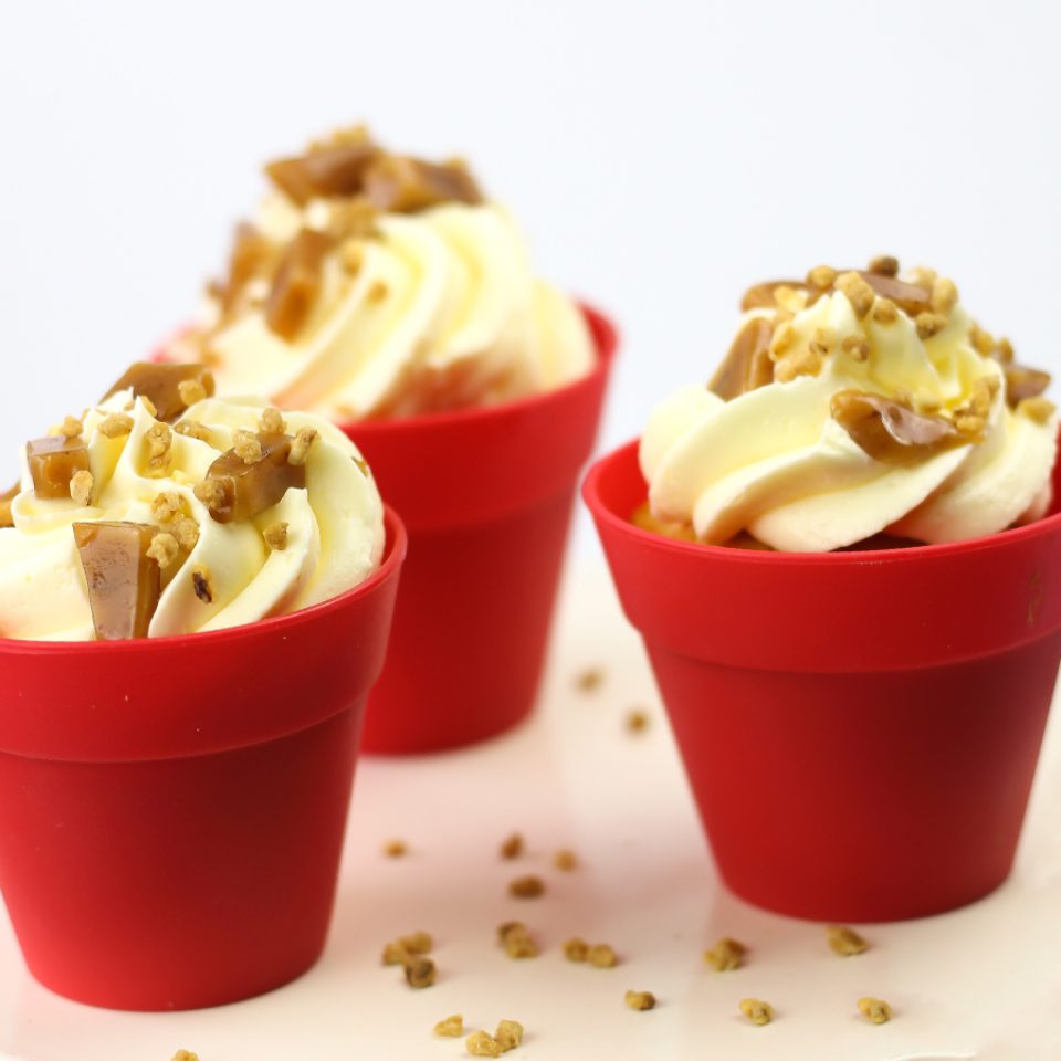 Cupcakes with caramel fudge