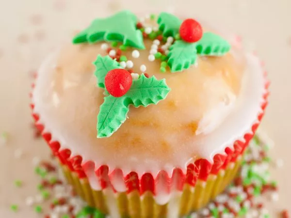 fun christmas cupcakes