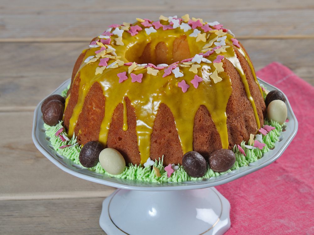 FunCakes Recept Paastulband Met Glazuur Website 1 Easter bundt cake