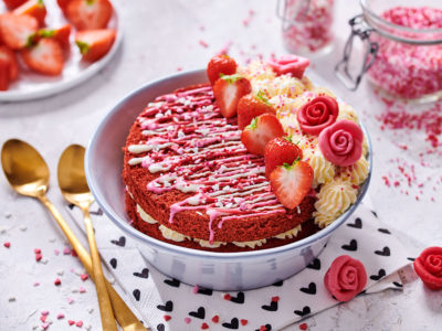 Love Cake Bowl Love Cake Bowl