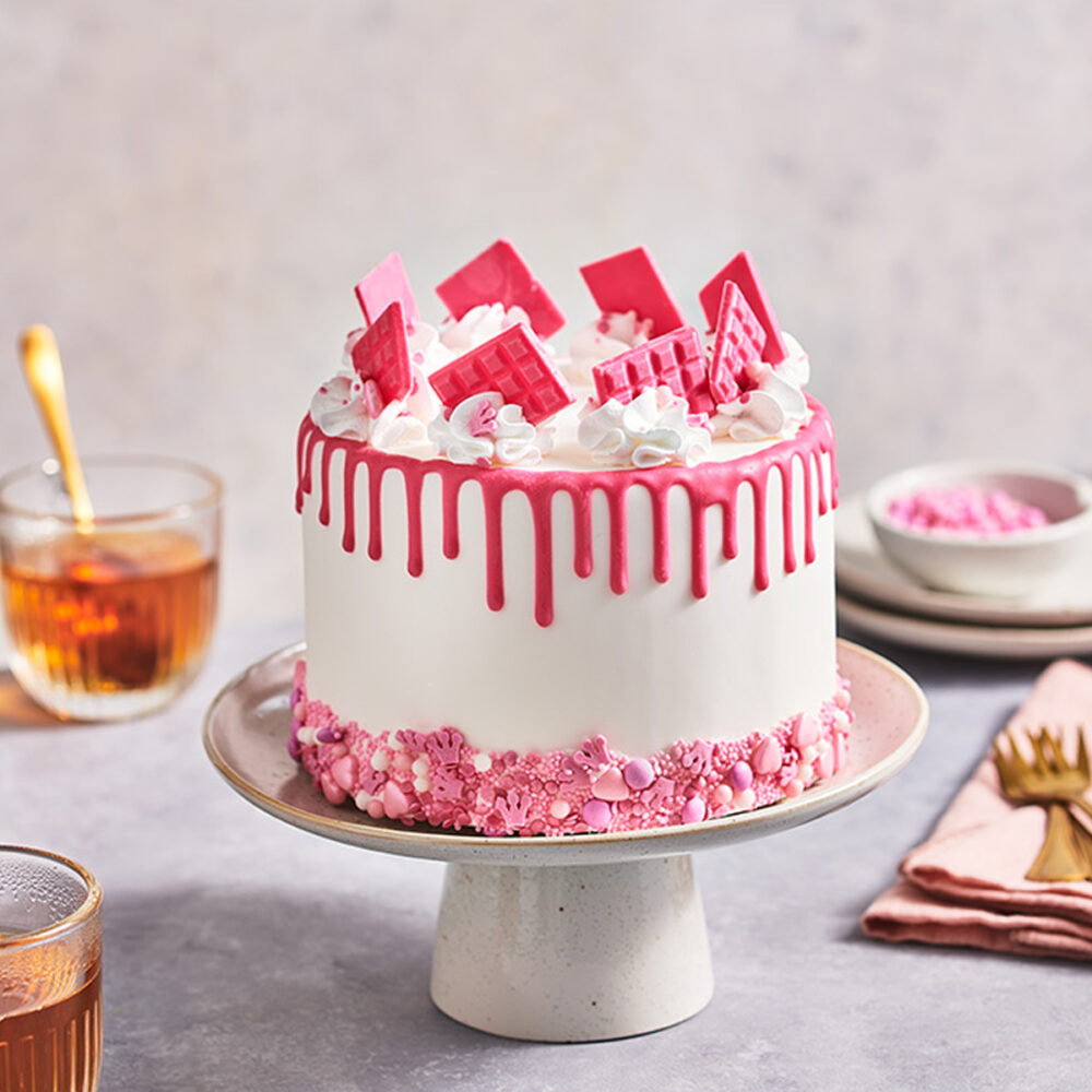 F54280 FunCakes Choco Drip Bright Pink Ambience