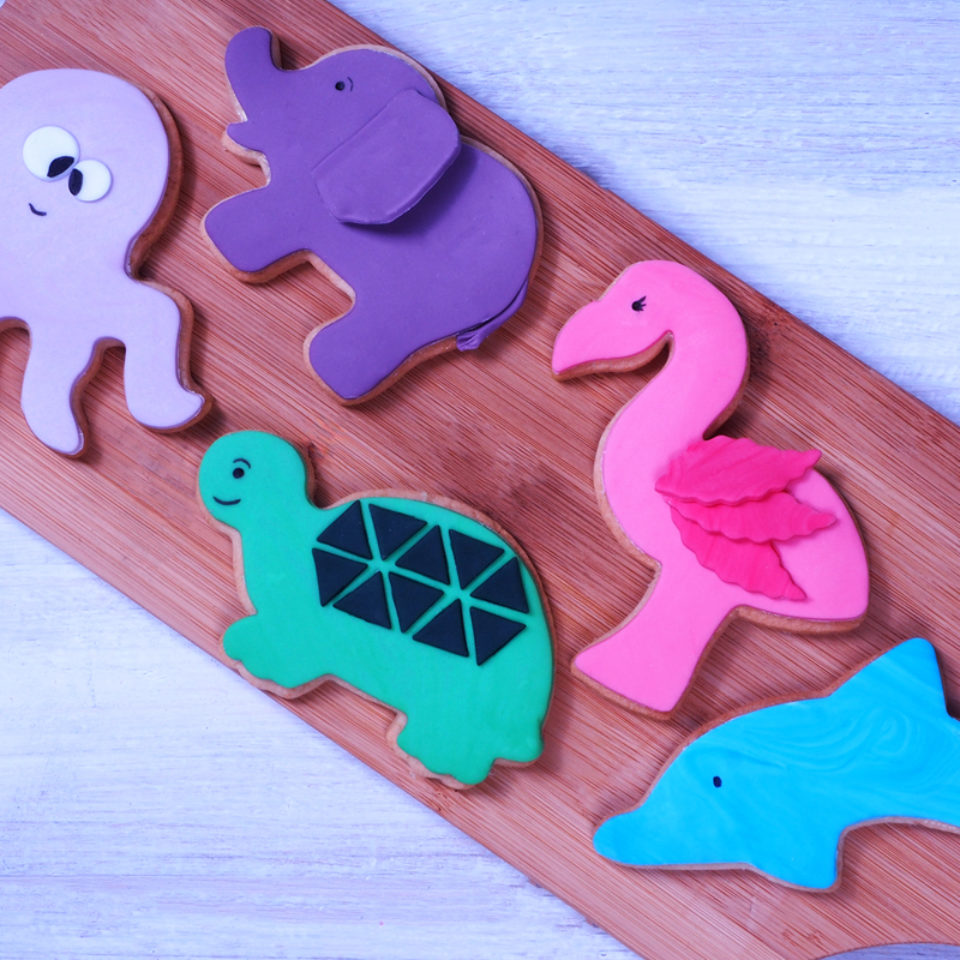 Animal fondant cookies