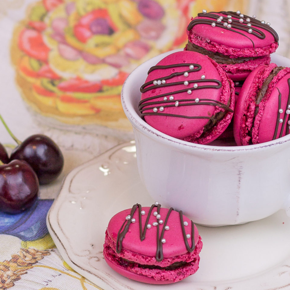 Macarons with ganache