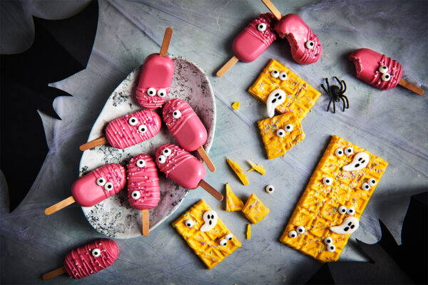 FunCakes Halloween Cakesickles Candy Bar
