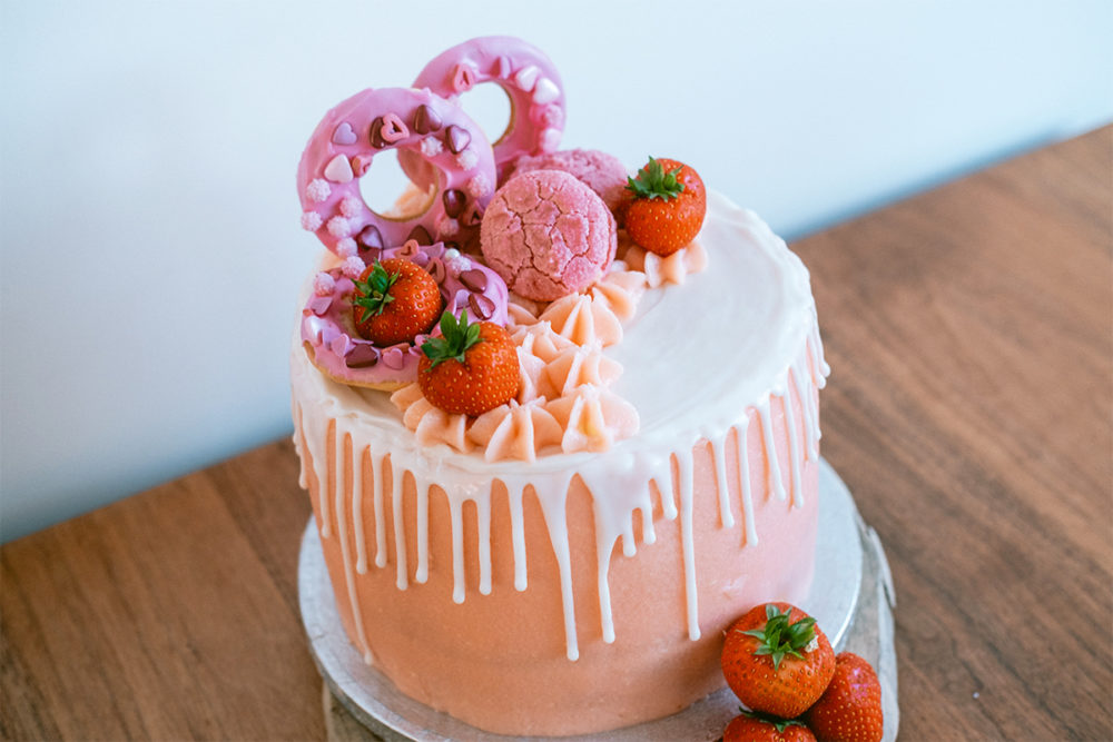 Valentine's Day Drip Cake Valentijn driptaart