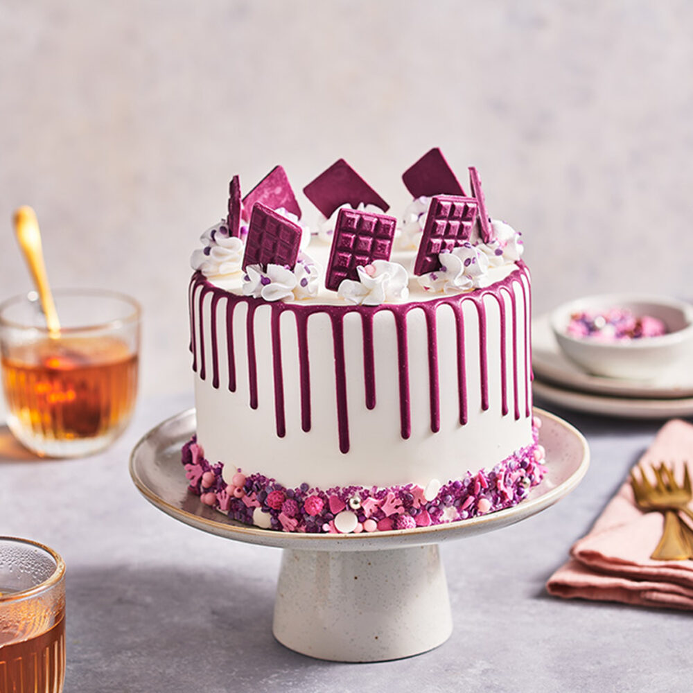 F54270 FunCakes Choco Drip Royal Purple Ambience