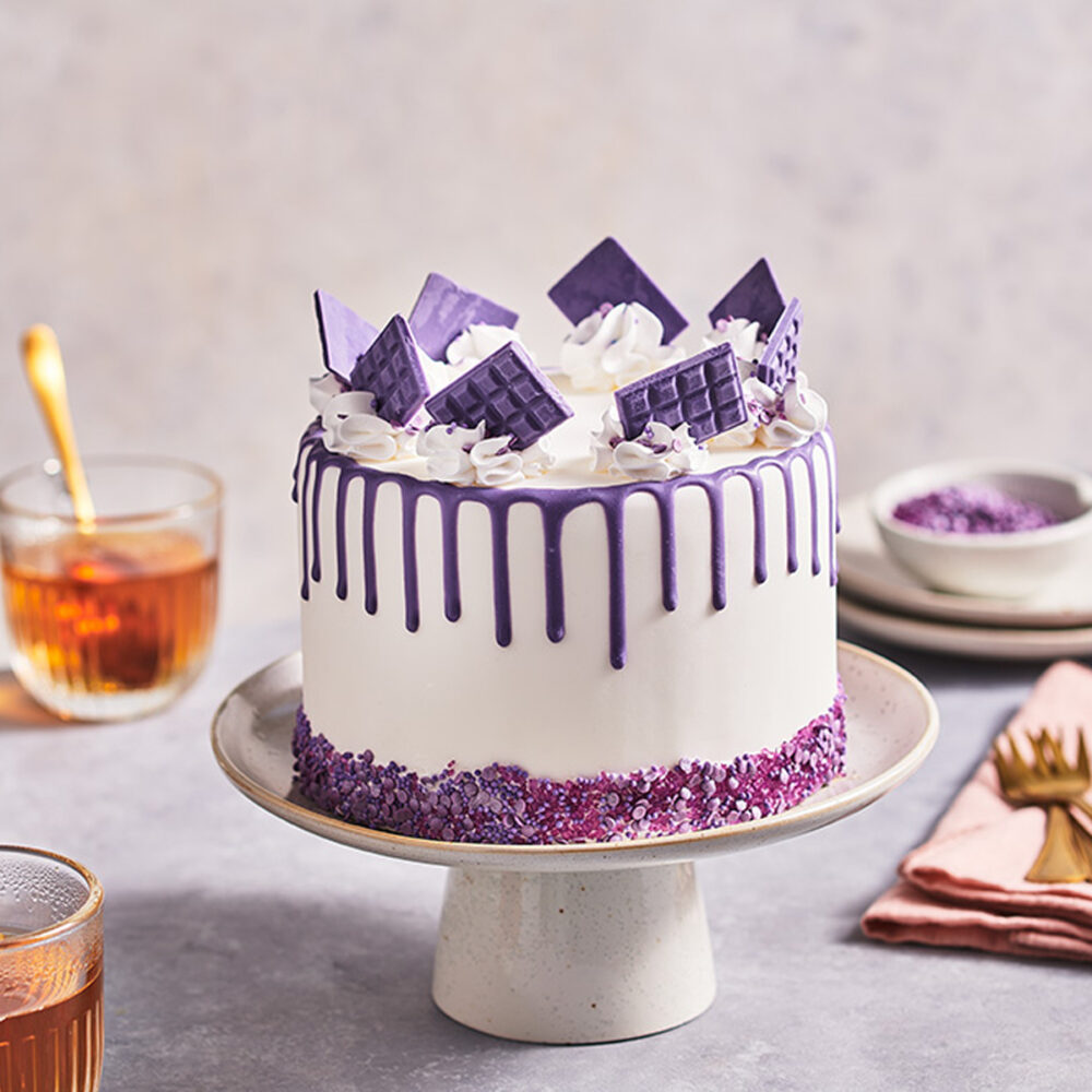 F54275 FunCakes Choco Drip Purple Ambience