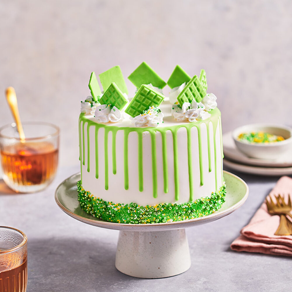F54290 FunCakes Choco Drip Spring Green Ambience