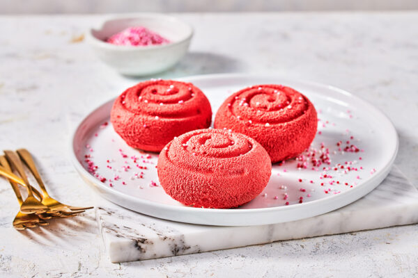 FunCakes Velvet Pastries Red