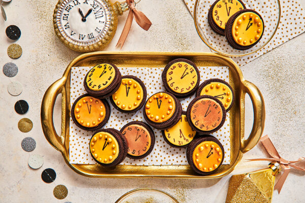 FunCakes Oud En Nieuw Oreo Clock cookies