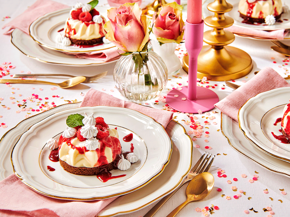 Raspberry panna cotta - FunCakes