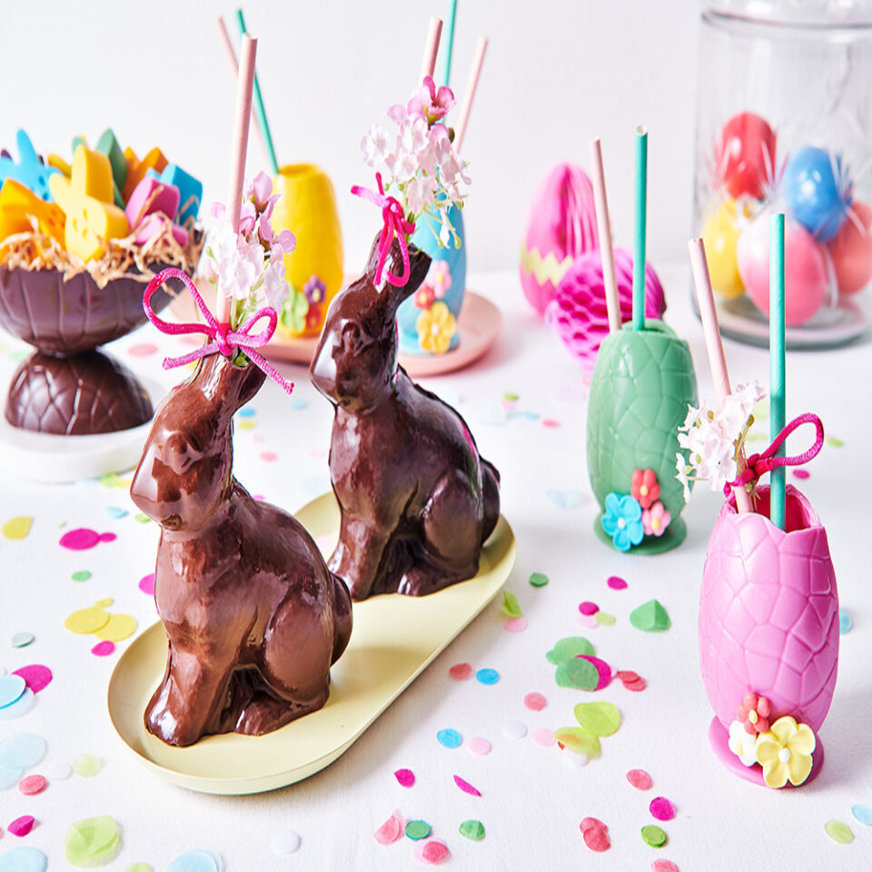 Easter bunny cup made of Deco Melts
