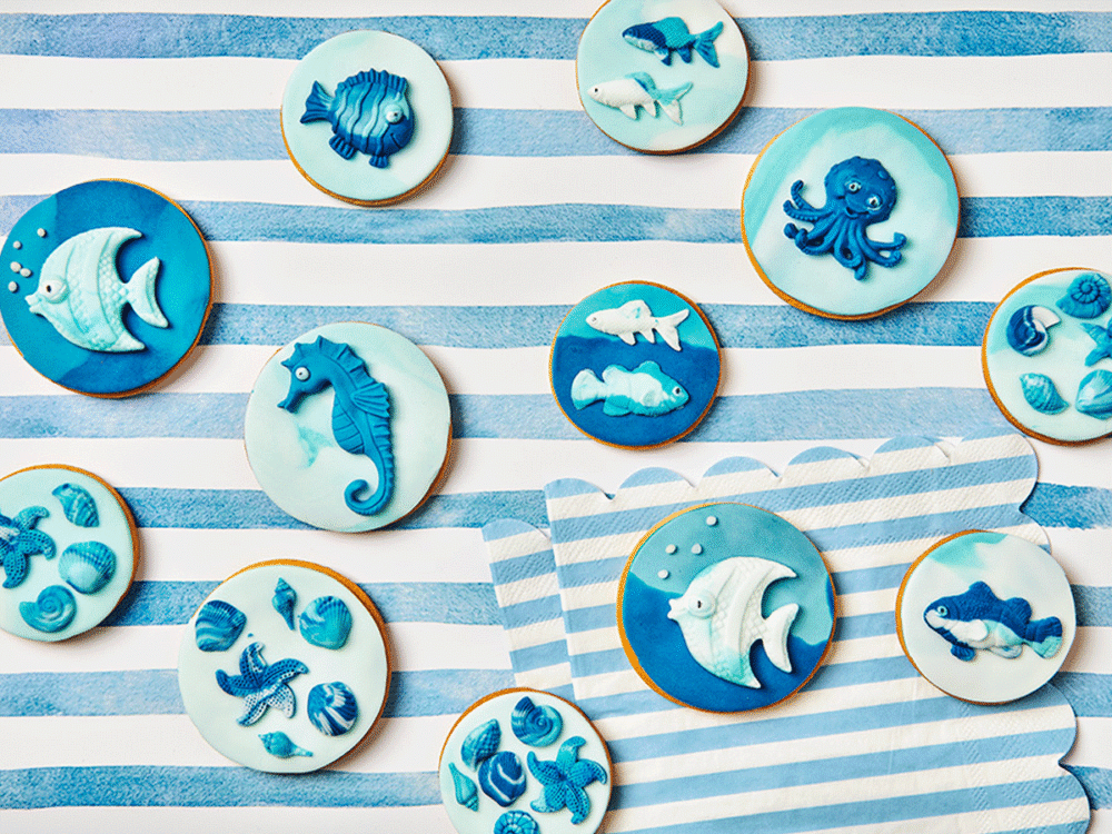 Bella Blue sea cookies - FunCakes