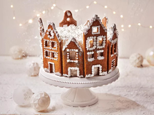 Gingerbread house cake