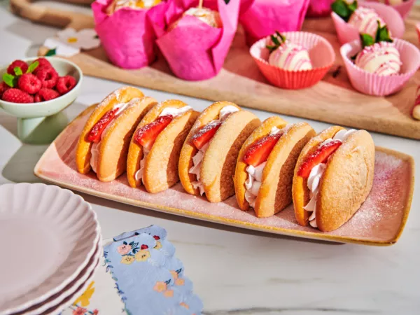 Moederdag aardbeien eierkoeken